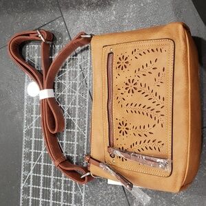 Concealed Carry Crossbody NWT Cinnamon with Holster, Lock and Keys